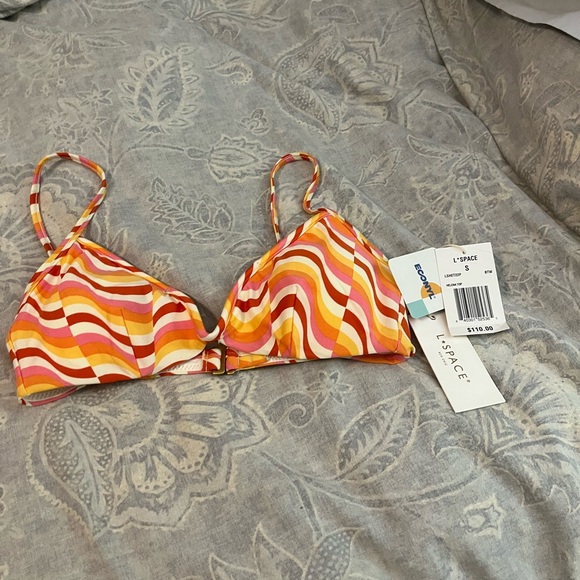 L-SPACE cute bikini top - Picture 5 of 5